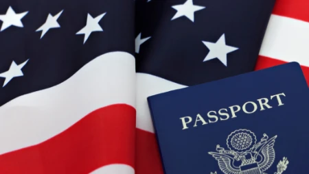 passeport sur drapeau US